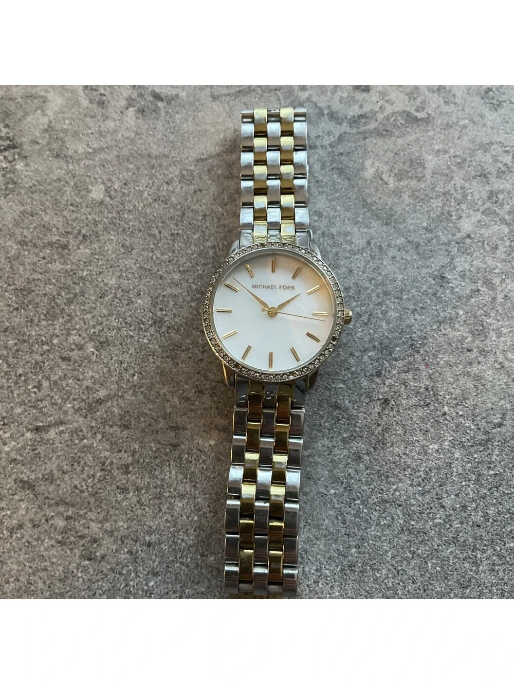 Michael Kors Womens Watch 35mm Stainless Steel Case & Band MOP Dial MK3139 A18